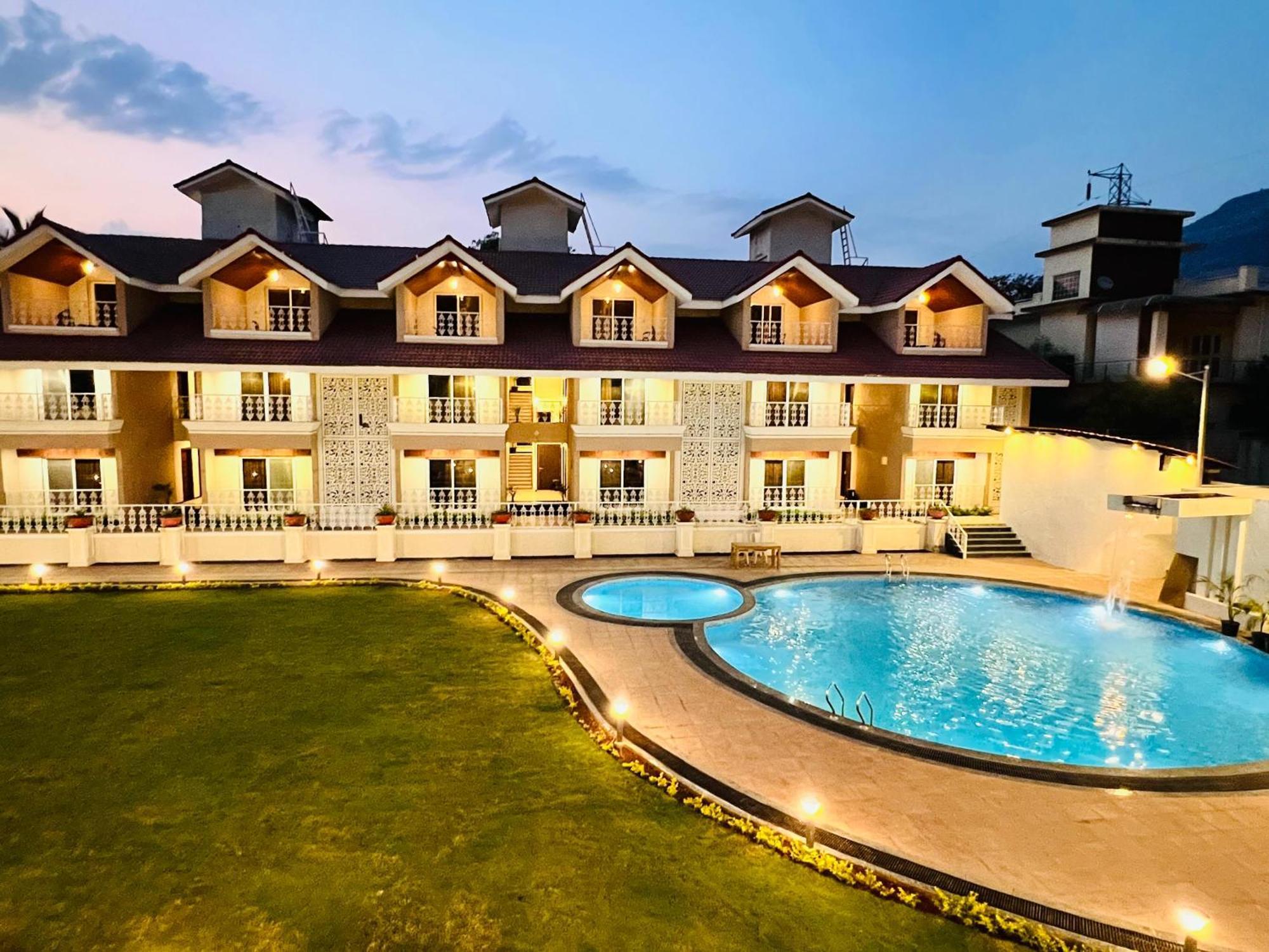 The Grand Leela Resort Khopoli Buitenkant foto
